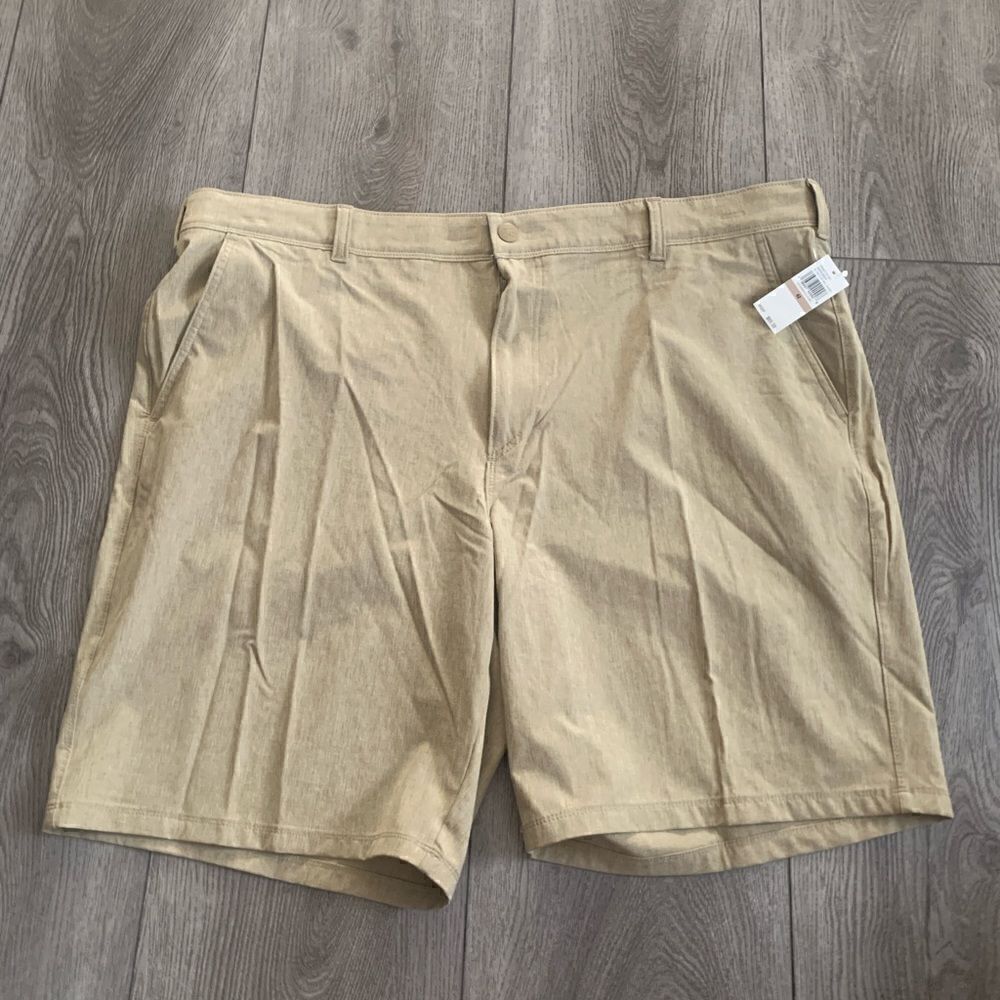Izod cedarwood khaki beach to bar performance shorts classic fit